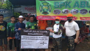 Read more about the article Dapur Julak Karim Banjar Baru – Donasi Zakatel untuk KalSel