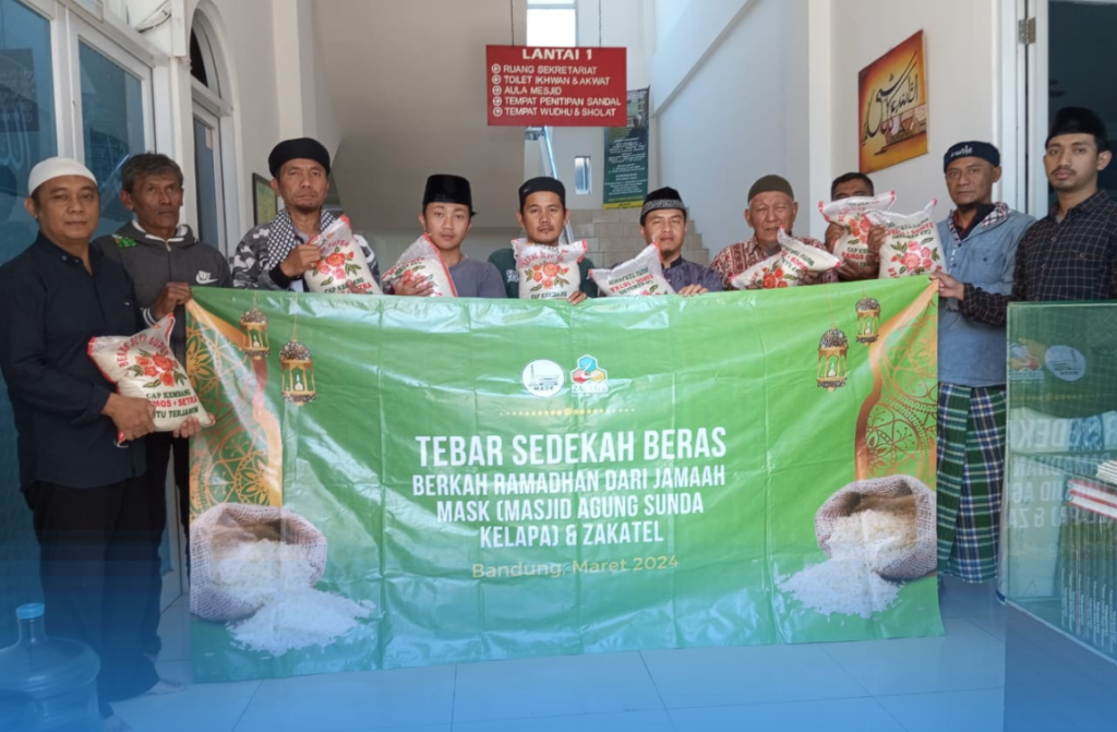 Ramadhan berkah Tebar sedekah beras zakatel X MASK ( Masjid agung sunda kelapa)